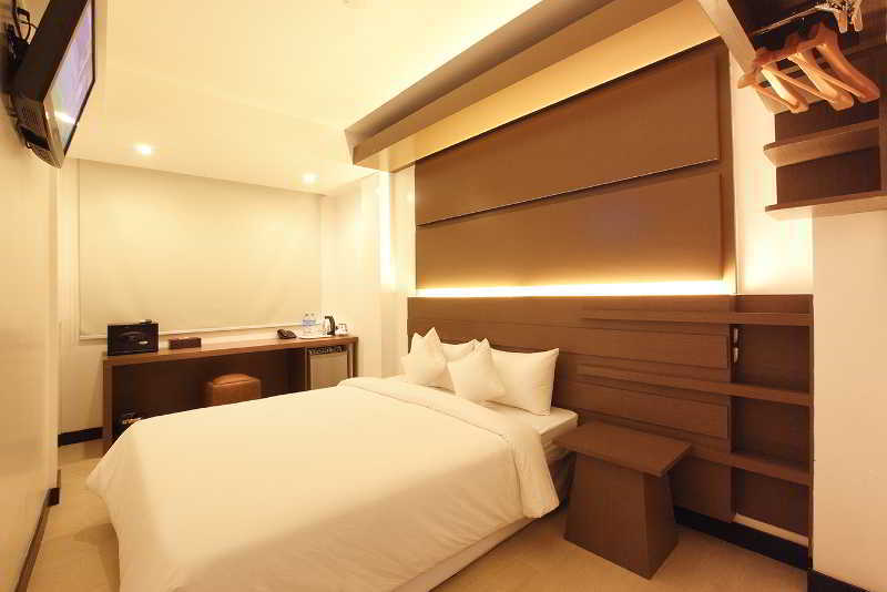 Clover City Center Plus Hotel Yangon Exterior foto