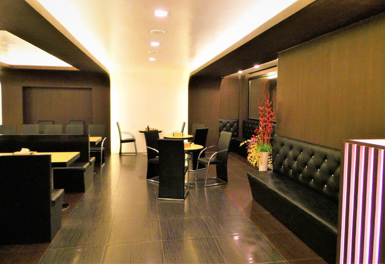 Clover City Center Plus Hotel Yangon Exterior foto