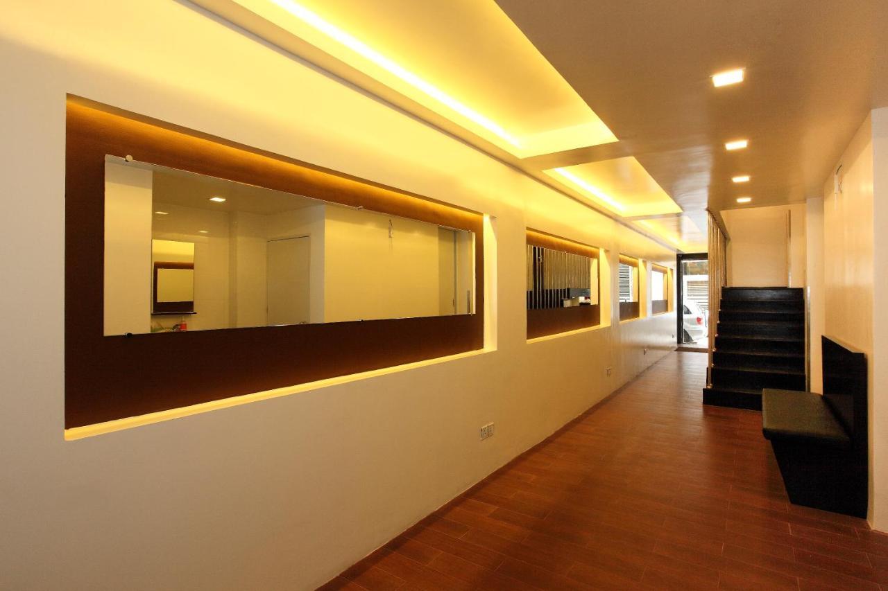 Clover City Center Plus Hotel Yangon Exterior foto